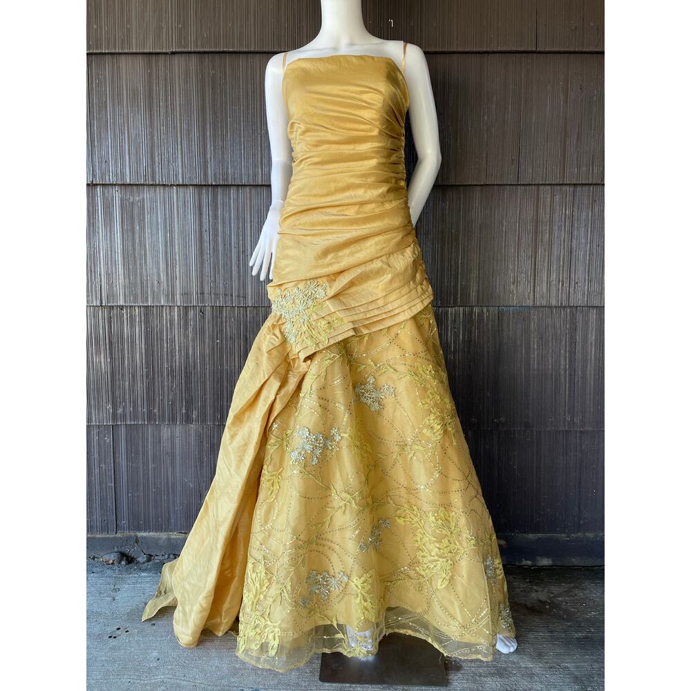 🔥Isela Fashion Strapless Ruched Embroidered Sequins Evening Princess Party Dress